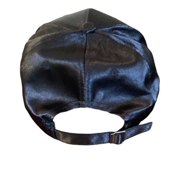 New Orleans Saints Black Silky Smooth Baseball Hat - Picture 5 of 6